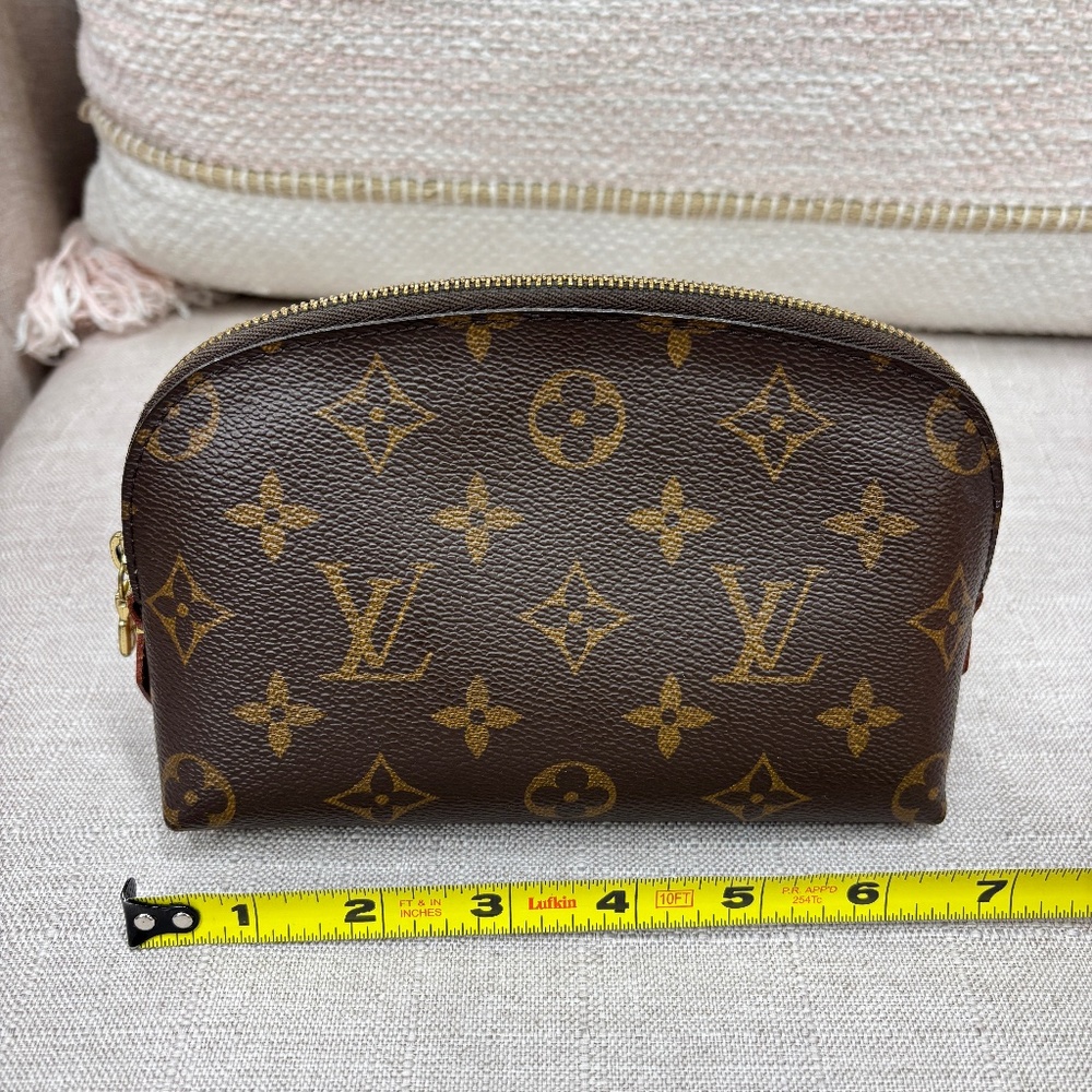 Lv cosmetic bag